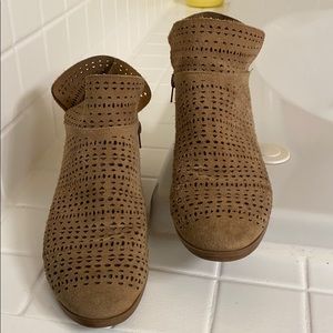 Crown Vintage Shoes - Women’s Suede Booties Crown Vintage Shoes - Women’s Suede Booties
